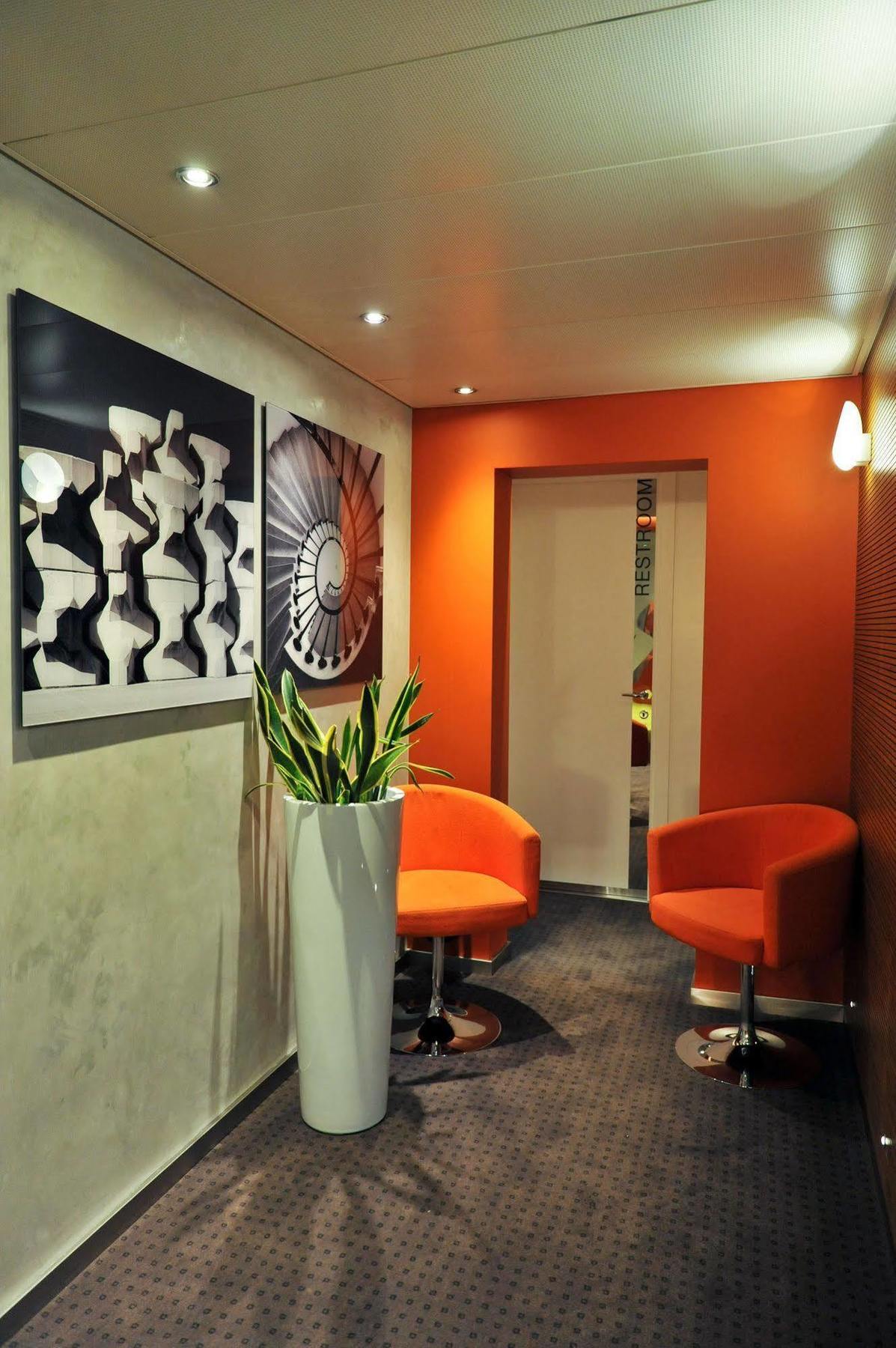 Design F6 Hotel Genf