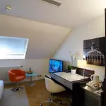 Design Hotel F6
